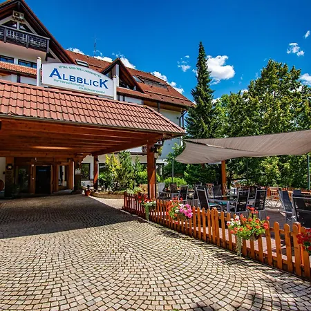 Vital- Und Wellnesshotel Albblick Hotel 4*