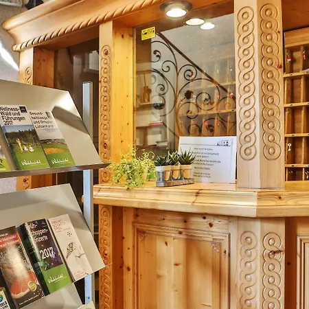Vital- Und Wellnesshotel Albblick ホテル 4*